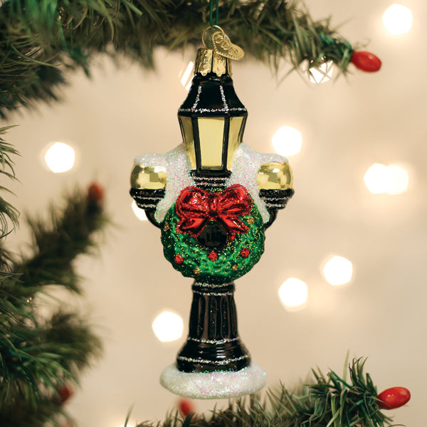 Old World Christmas - Christmas Lamp Post - 36326