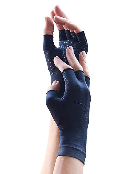 Tommie Copper Copper Compression Glove for Hands