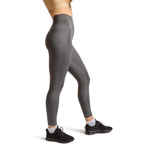Tommie Copper Women's Knee and Hip Support Compression Leggings